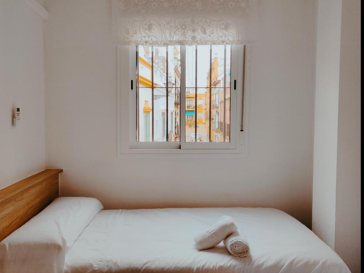 Apartamento Casa Hiniesta.Amplia Y Luminosa.Perfecta Familias! Sevilla Exterior foto